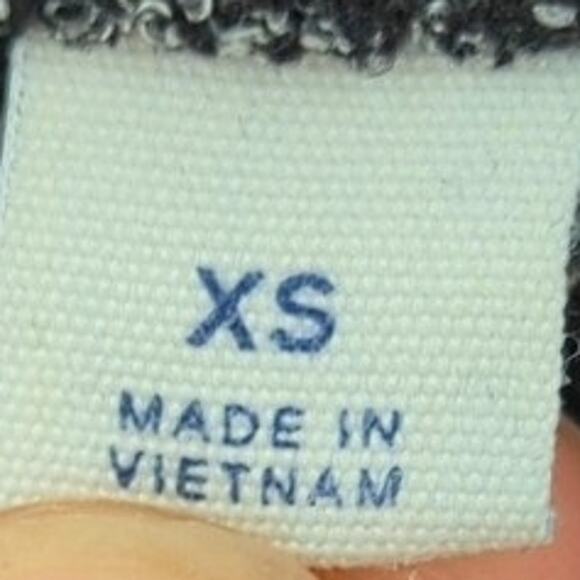 Gap Sweater Womens XS Gray Maternity Nursing Friendly Cozy Casual Pullover - Picture 4 of 10